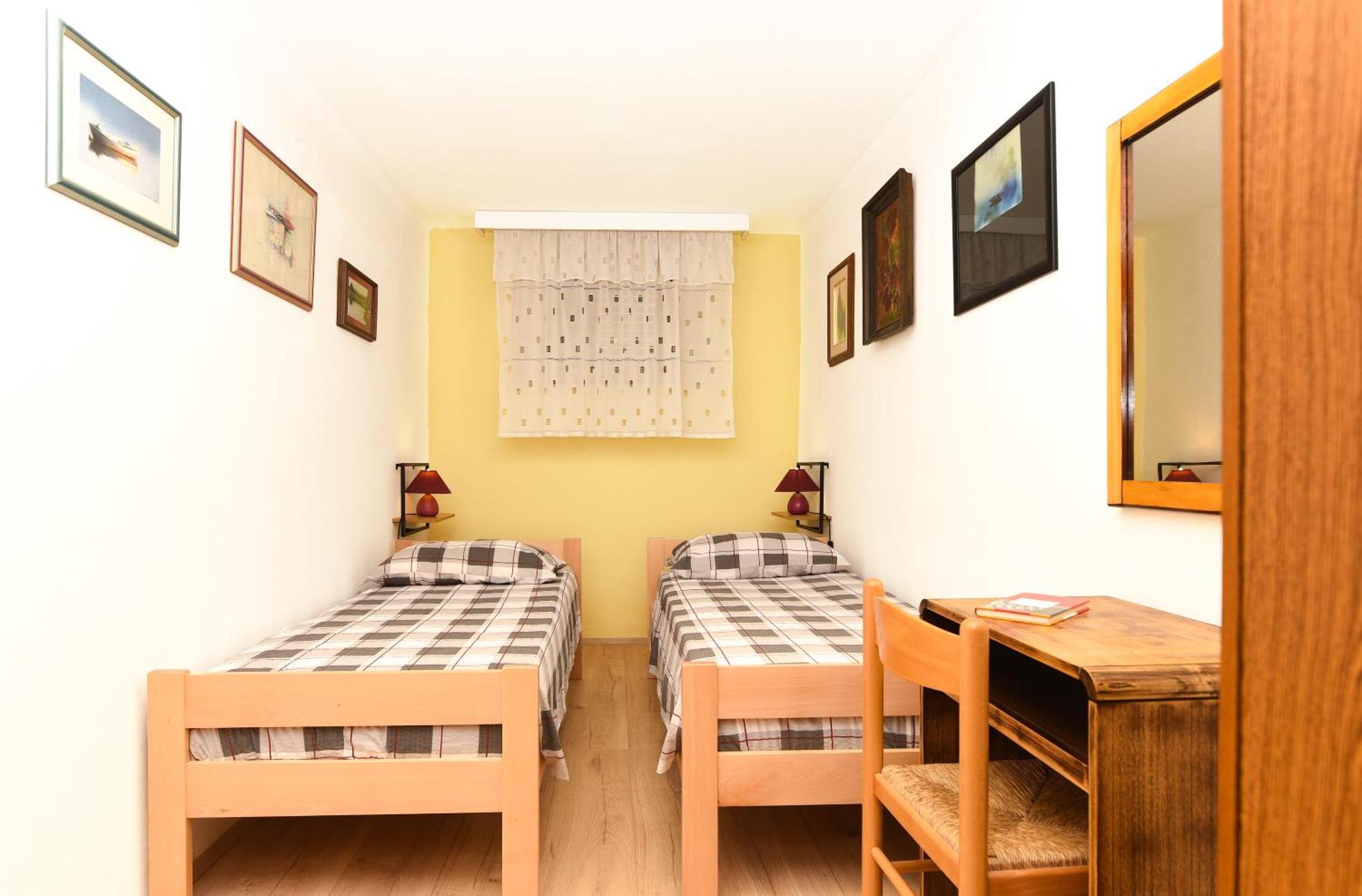 Apartmani Zupanic Koromacno Exterior photo